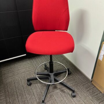 Kontoritool Magna Manager Task Chair, salonginäidis